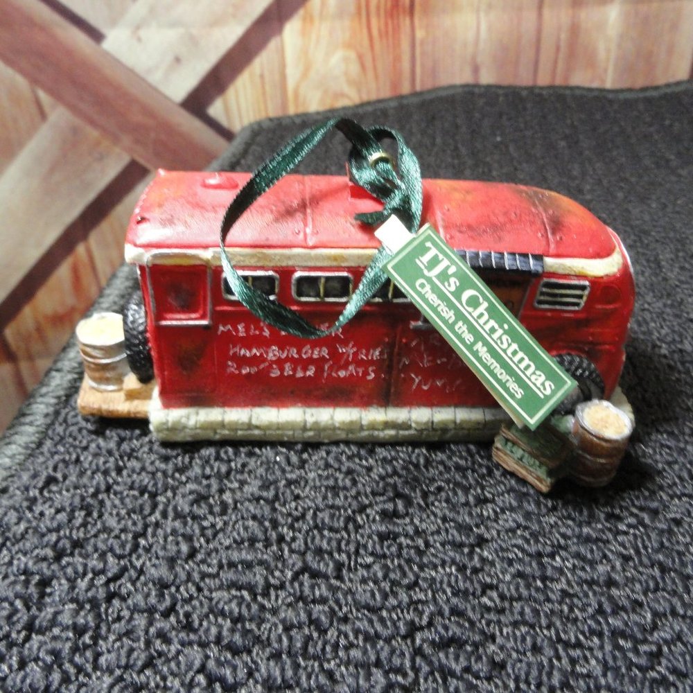 TJ's Collection MELS DINER Tree ornamant~Detailed~Christmas decor